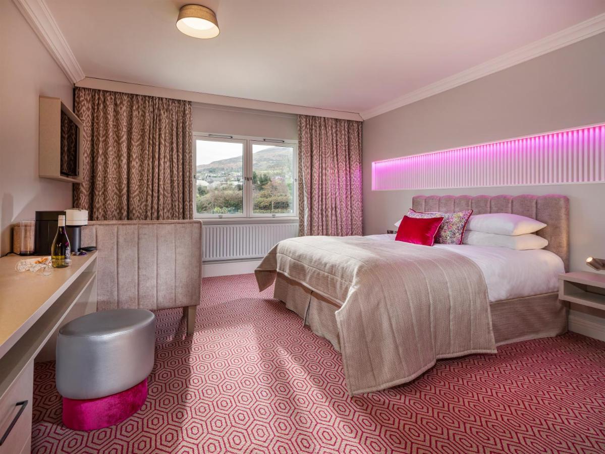 Four Seasons Hotel, Carlingford Eksteriør billede